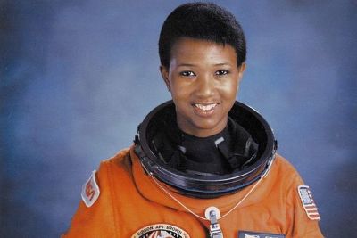 dr mae jemison