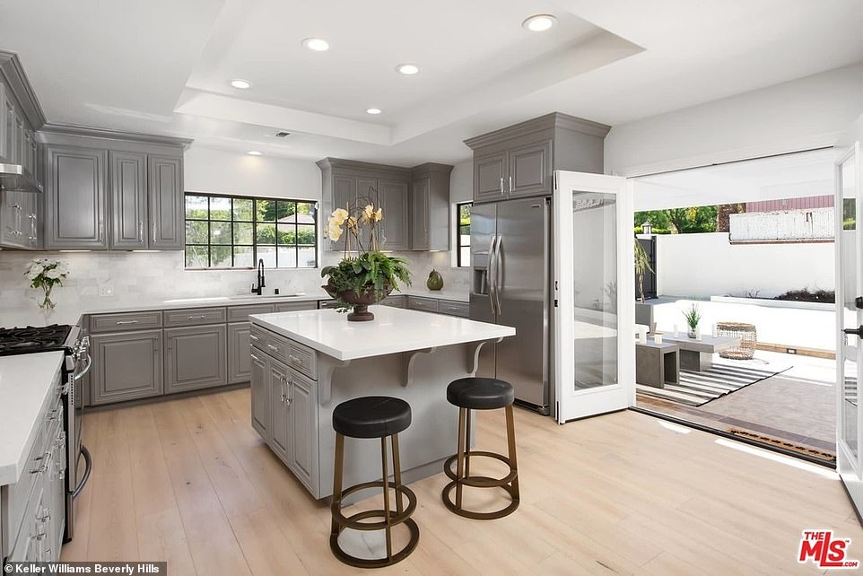 jennifer lopez achizitie imobiliara encino 