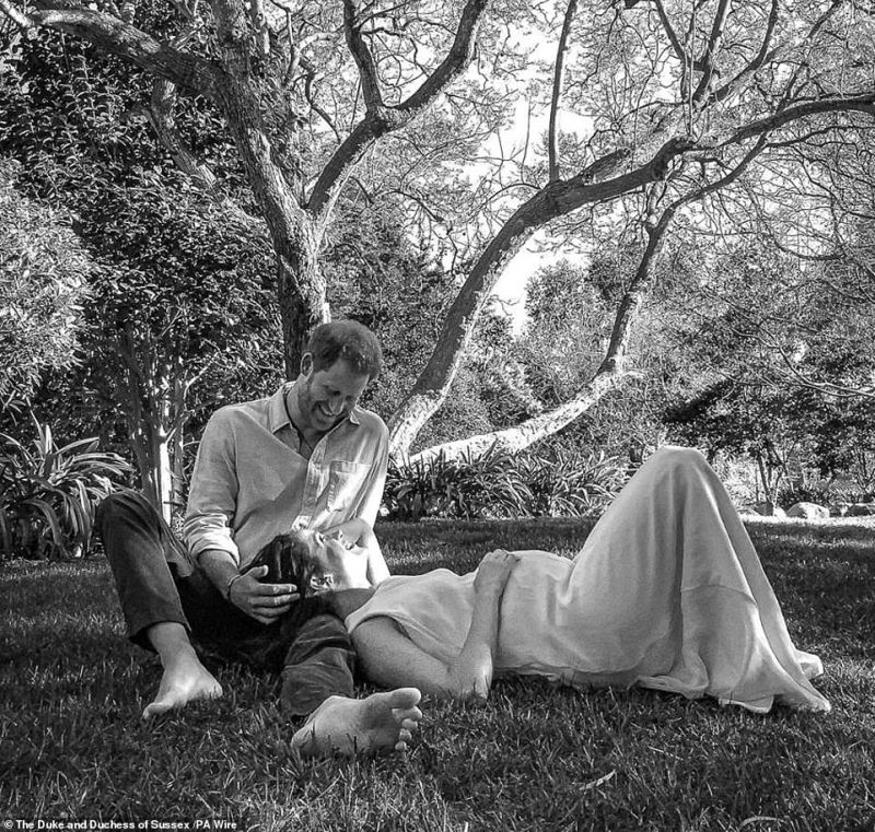 meghan harry copil sarcina 