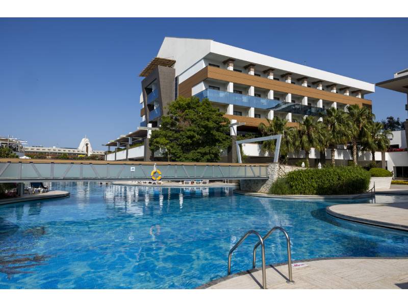 terrace hotel