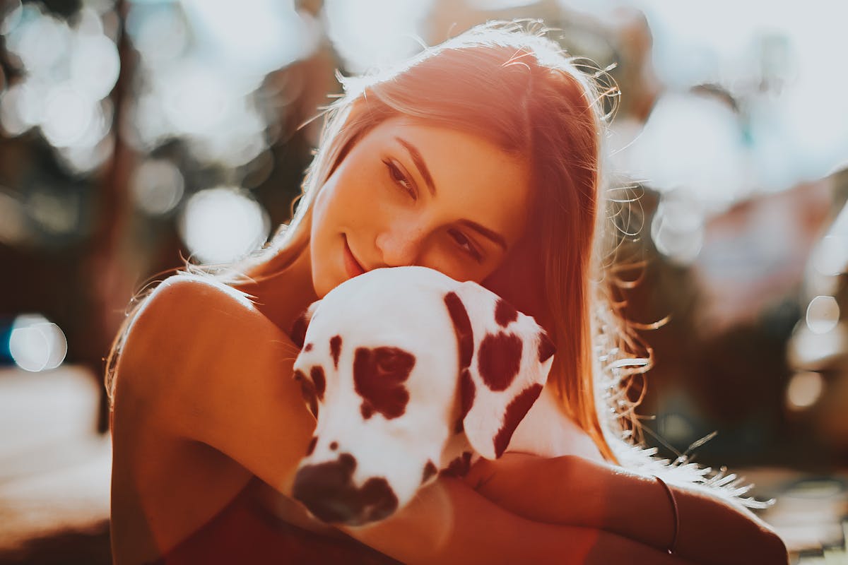 pexels-bertellifotografia-13871463 petele pigmentare