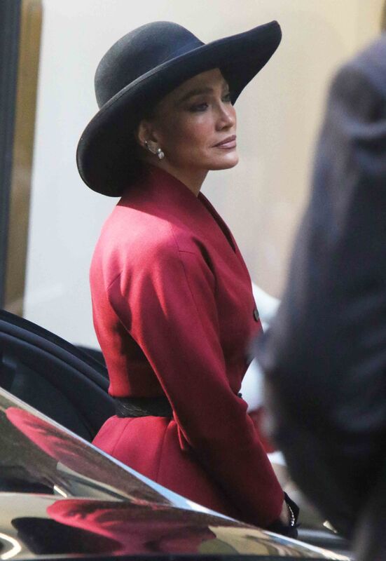Jennifer Lopez "The Last Mrs Parrish" (Netflix) New York