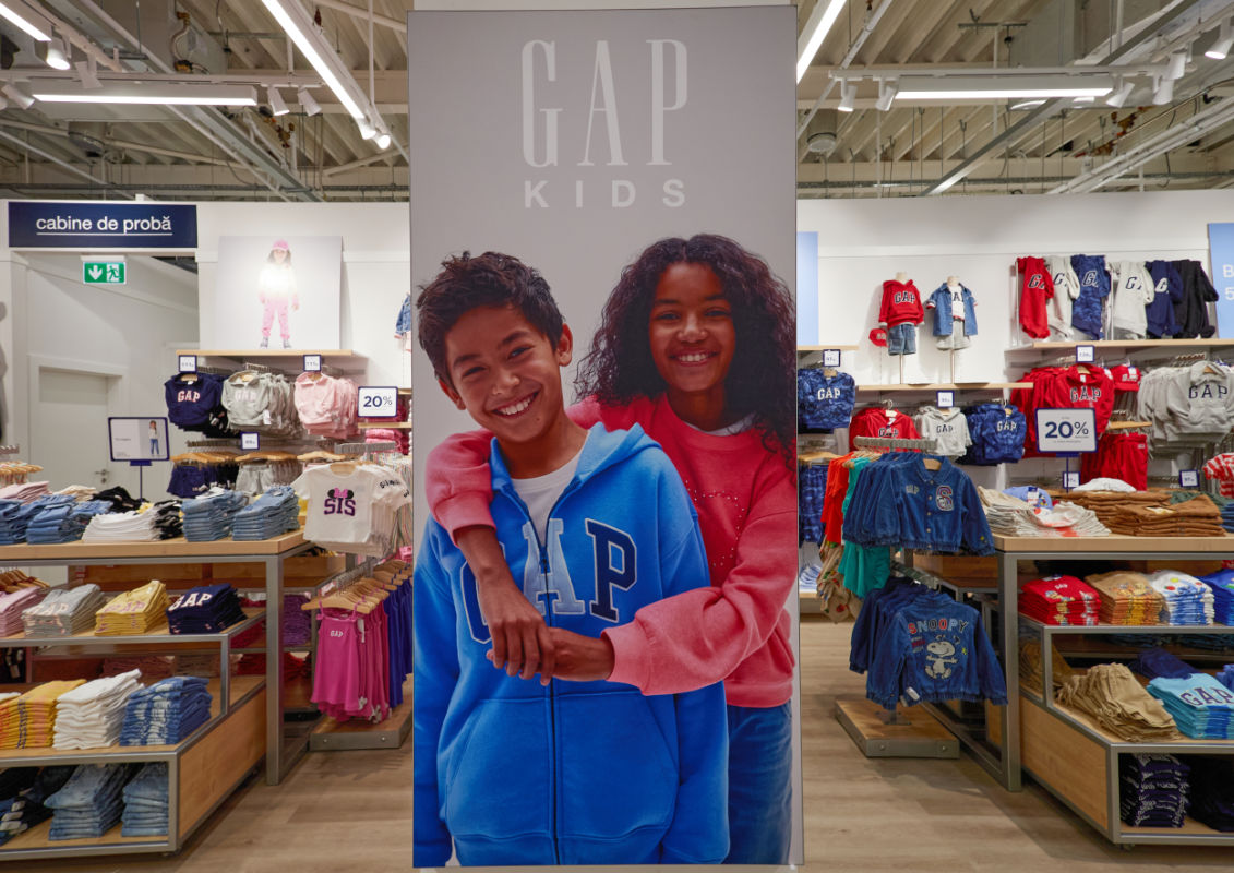 GAP Outlet in Fashion House Outlet Militari