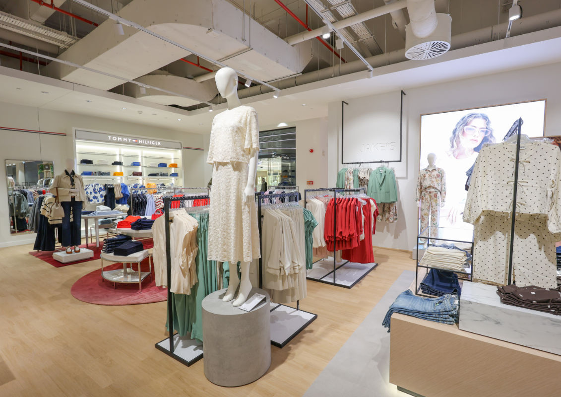 Peek & Cloppenburg arena mall bacau