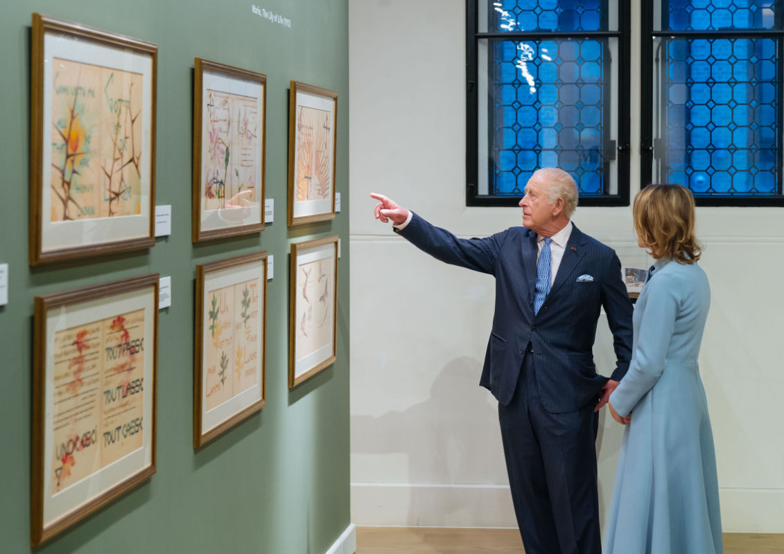 „Maria: Regina artistă. Un dialog pe teme florale”,