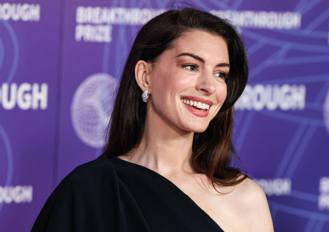 anne hathaway