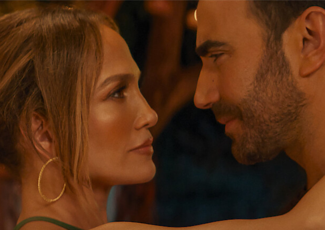 office romance jlo